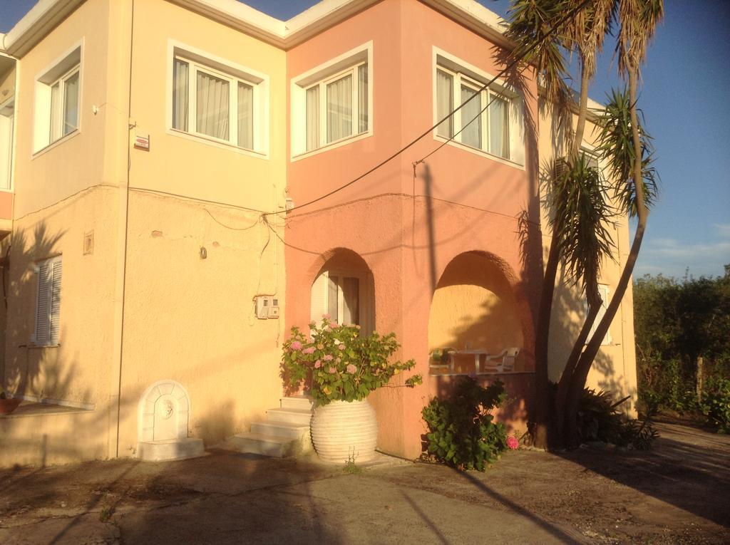 Villa Oneiropagida プレベザ エクステリア 写真