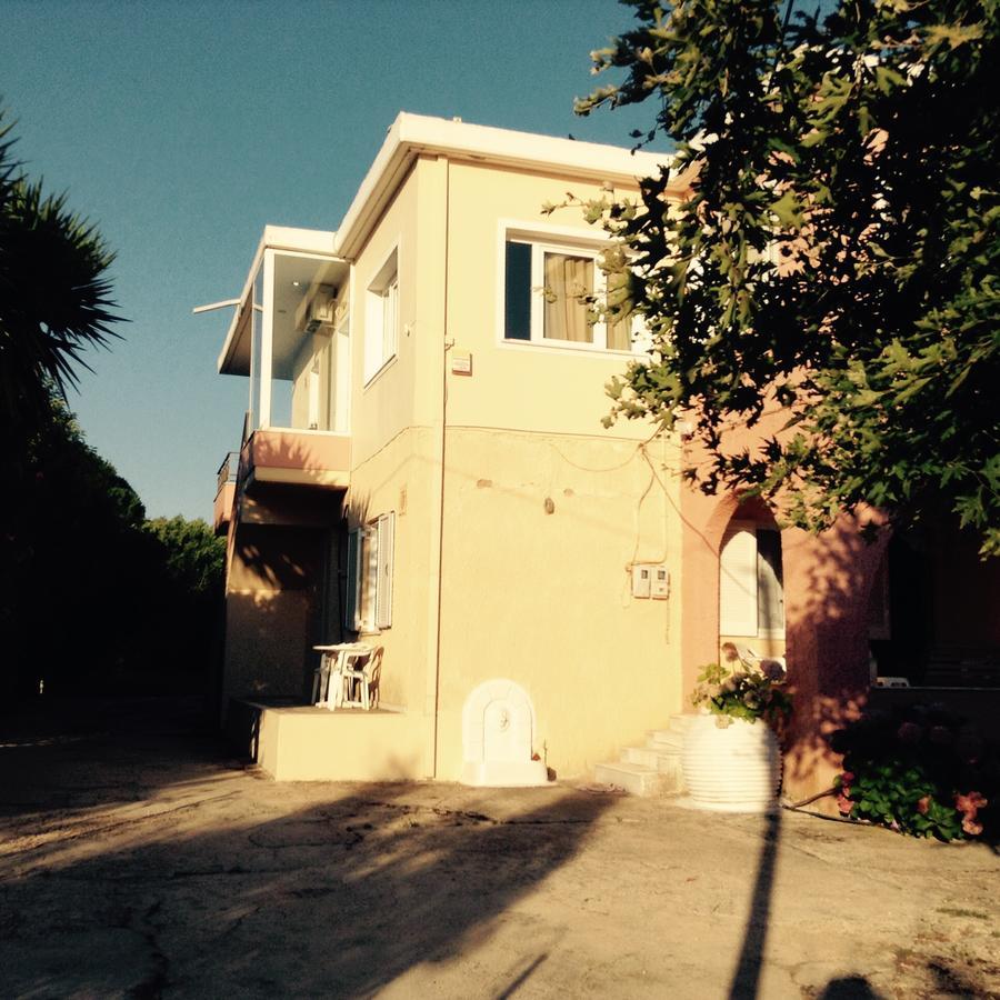 Villa Oneiropagida プレベザ エクステリア 写真
